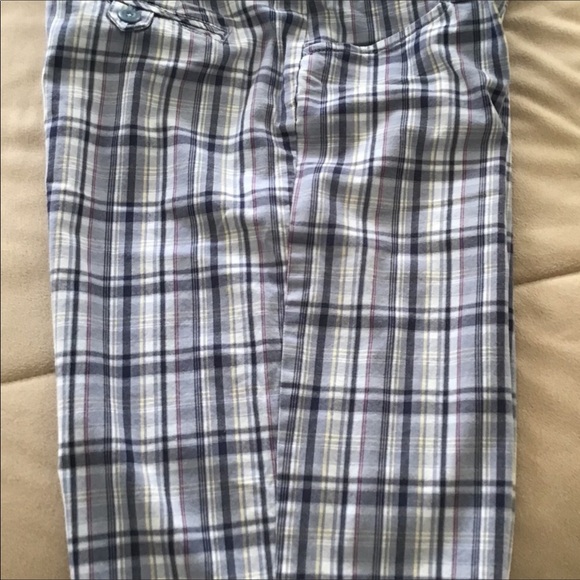 Eddie Bauer plaid Bermuda shorts size 4 multicolor blue plaid lots pocke… - Picture 4 of 5